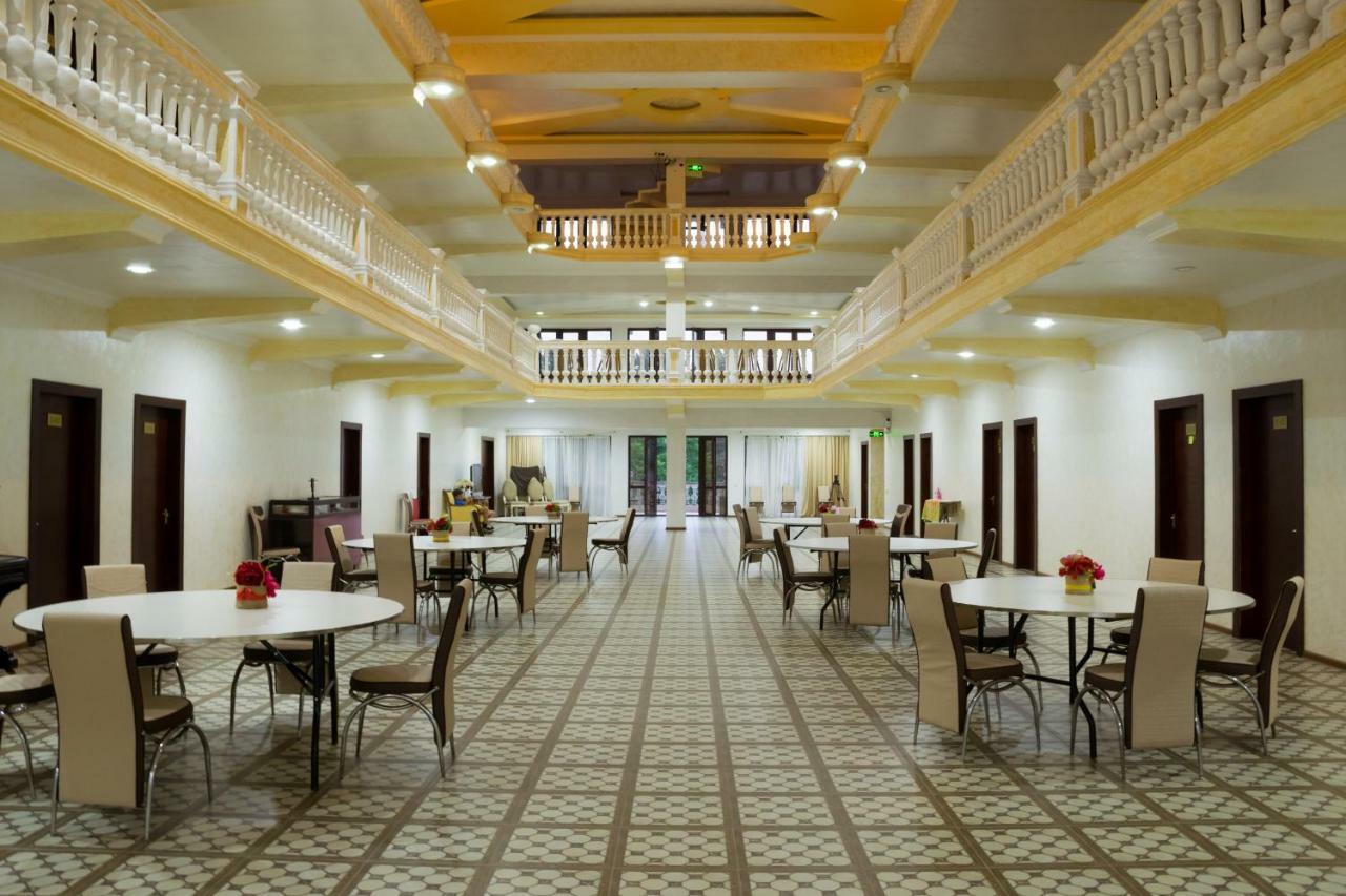 Sunrise Hotel Kobuleti Exterior foto
